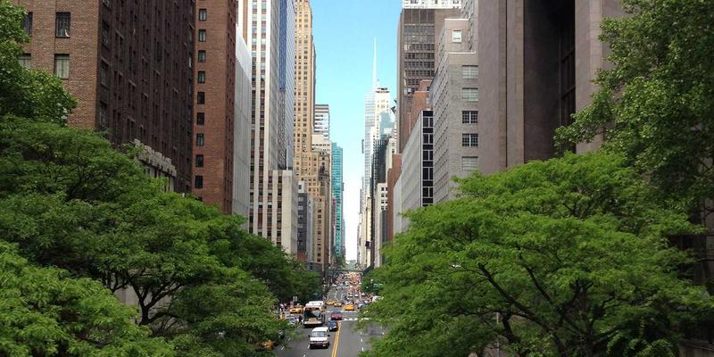 动力设备寿命密码：智能润滑选择与状态监测如何重塑商业能源与储能解决方案