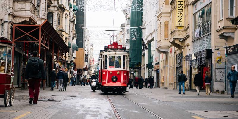 数字孪生技术如何重塑储能与太阳能系统：动力设备的仿真优化与智能运行策略