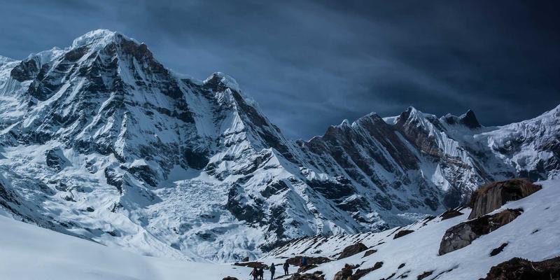 燃料电池：重塑分布式能源站的未来动力设备与商业能源解决方案